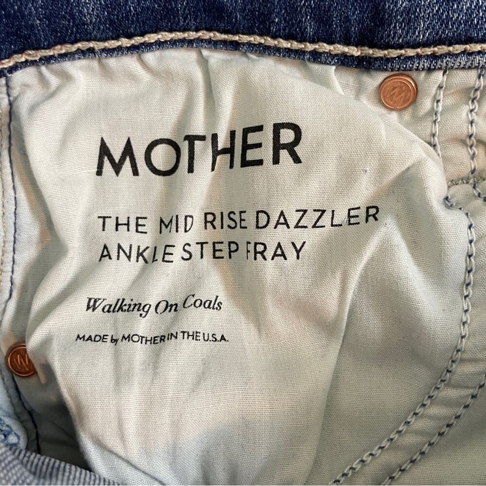 MOTHER The Dazzler Ankle Step Fray Jeans Walking On Coals Wash Sz 25 - Picture 9 of 11